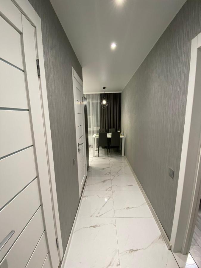 Стильная Квартира На Позняках Газ И Низкий Этаж Kiew Exterior foto